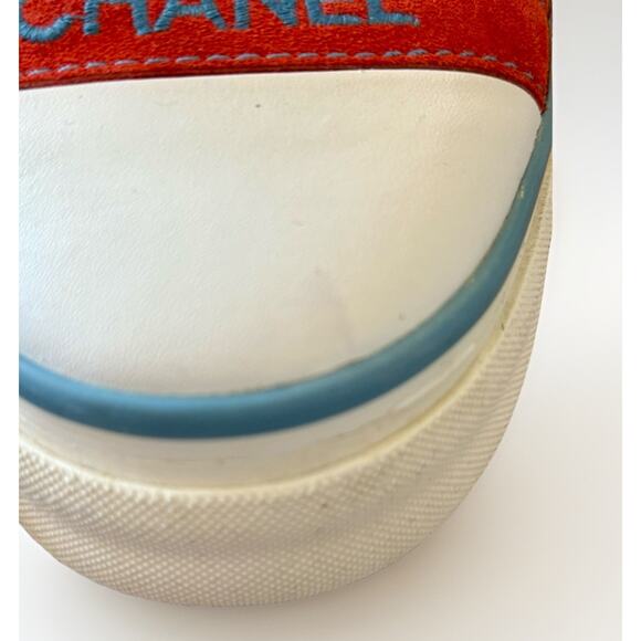 CHANEL CC Red Lambskin Leather Suede Tennis Sneakers Vintage Size 38 Logo EUC - Picture 13 of 16